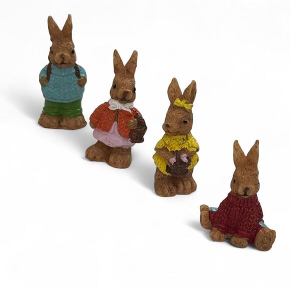 Vintage-Style Set of 4 brown bunny figurines - mini size. - Picture 2 of 6